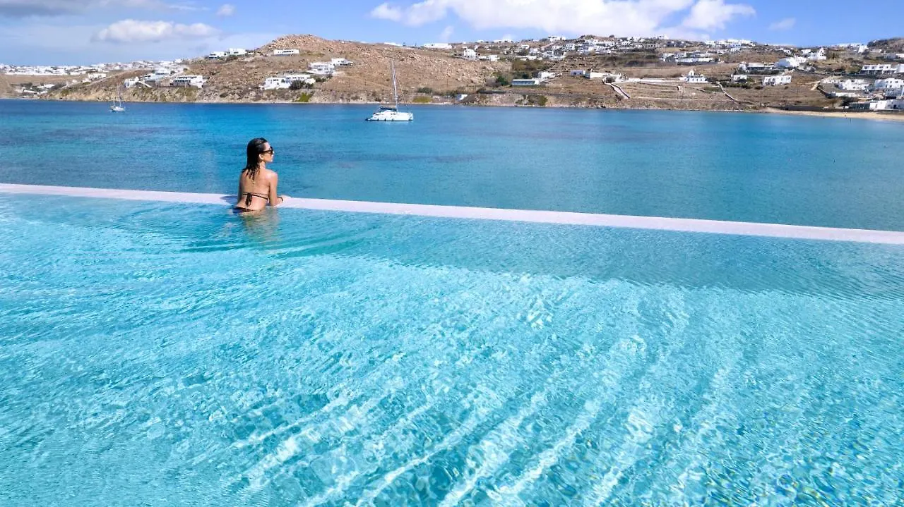 Aeonic Suites And Spa Mykonos Town 5*,  Řecko