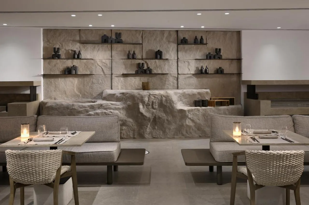 Aeonic Suites And Spa Mykonos Town 5*,