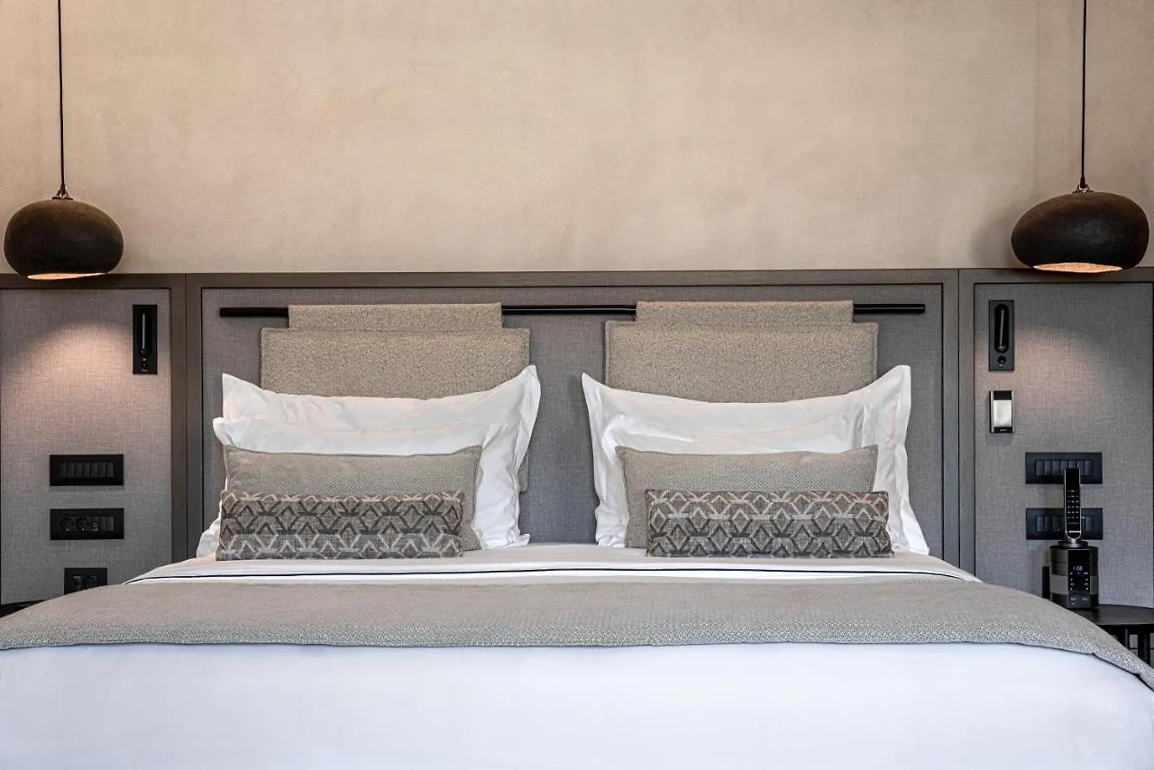 Aeonic Suites And Spa Mykonos Town Grécia