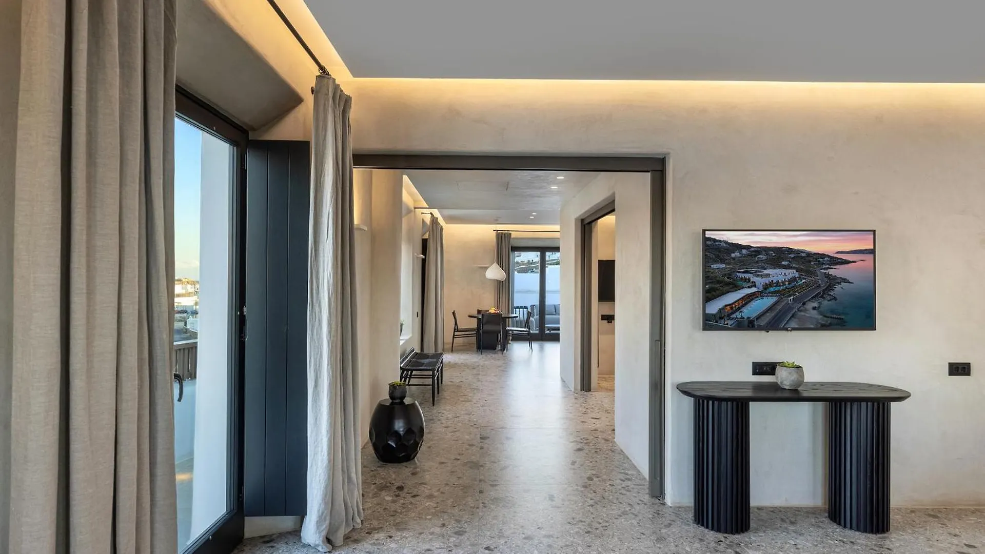 ***** Hotel Aeonic Suites And Spa Mykonos Town Řecko