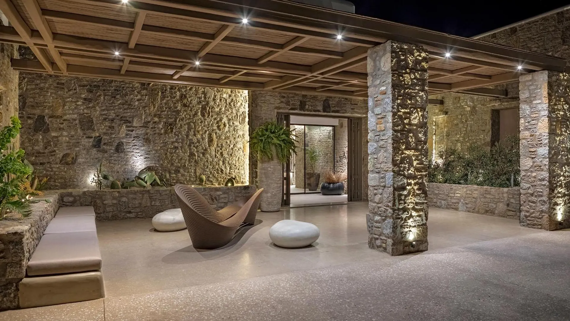 Aeonic Suites And Spa Mykonos Town