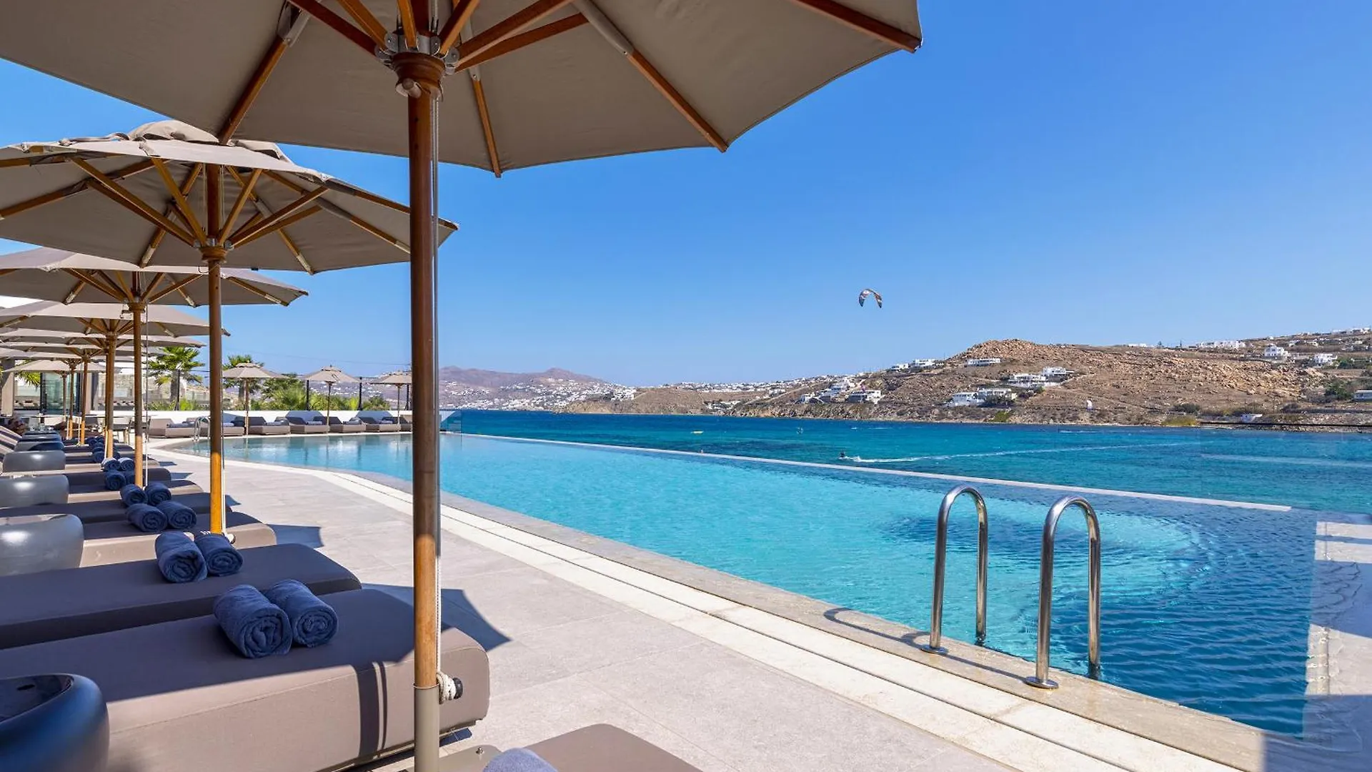 Hotel Aeonic Suites And Spa Mykonos Town