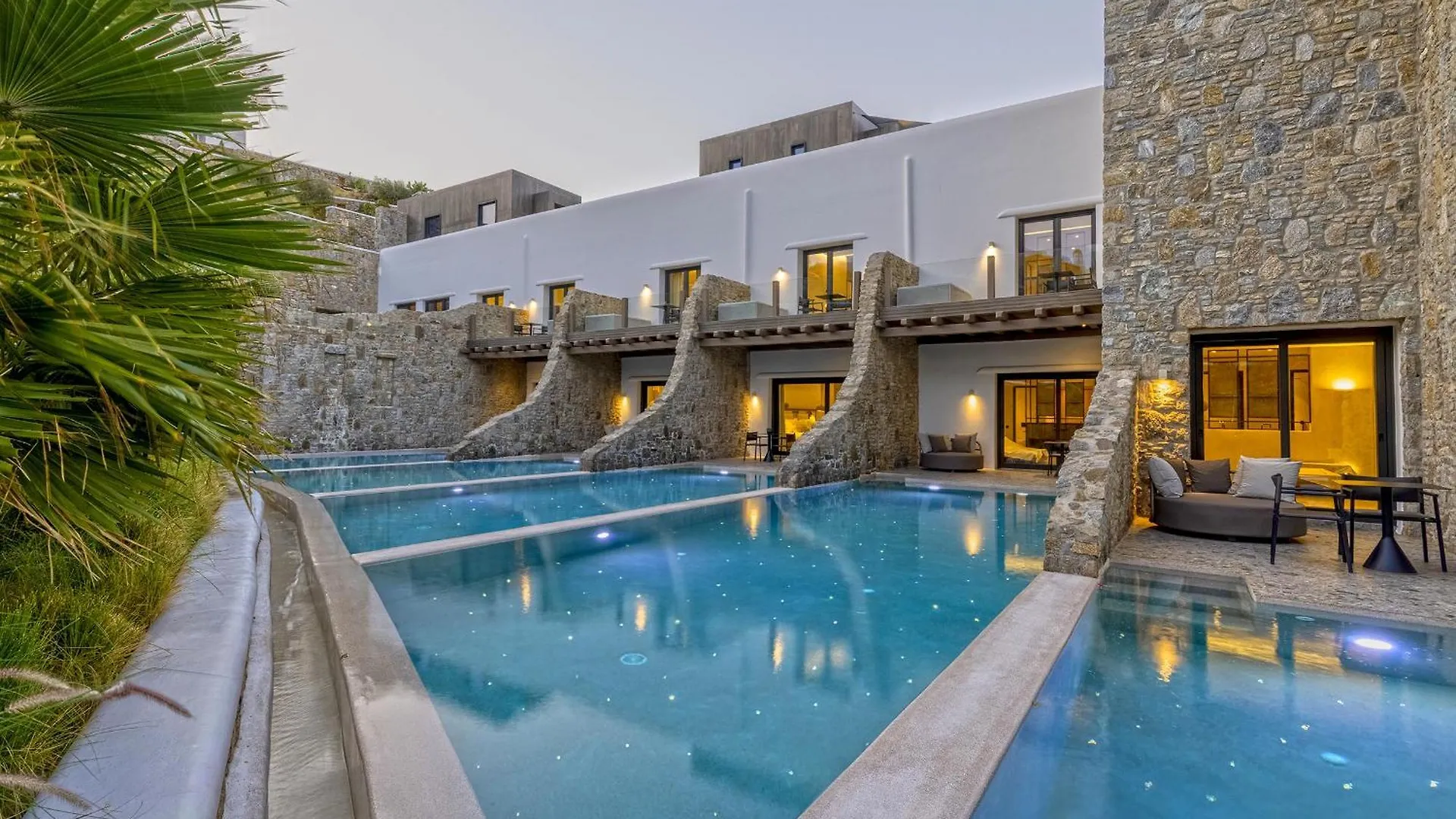 Aeonic Suites And Spa Mykonos Town Grèce