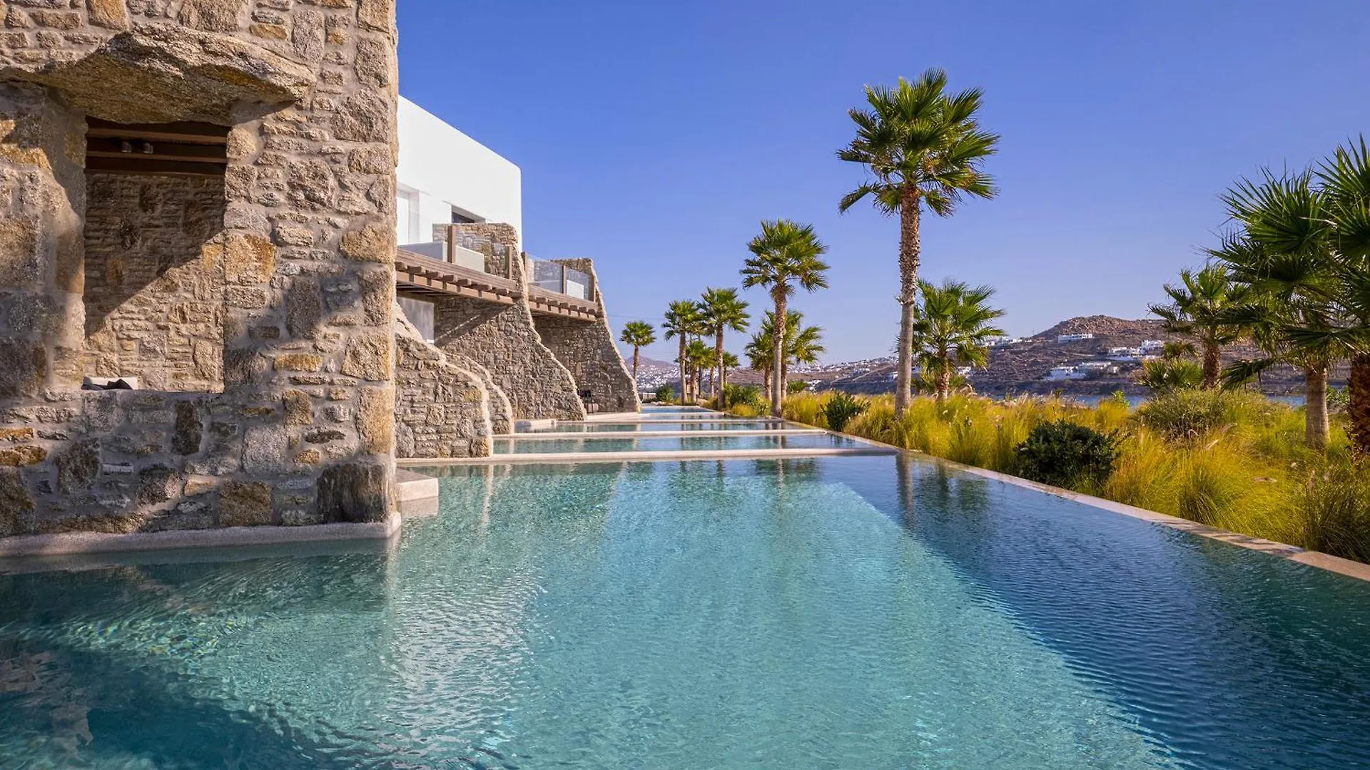 Aeonic Suites And Spa Mykonos Town